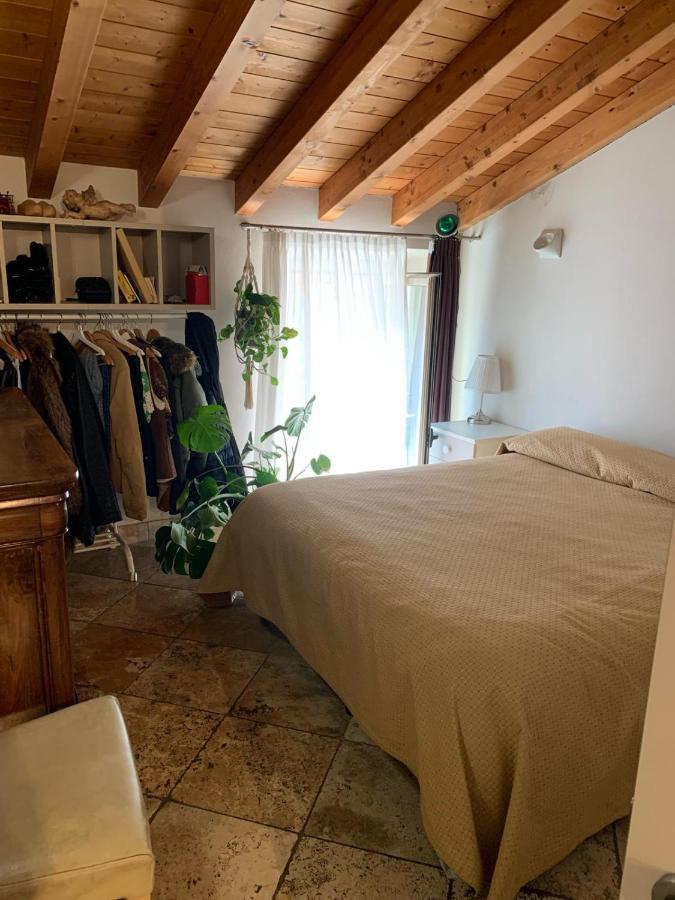 Il Ghetto Farm Holiday Soiano Del Lago Exterior photo